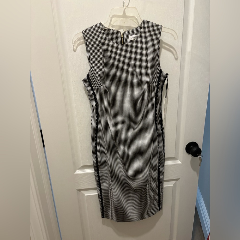 Beautiful houndstooth pattern black/white fitted Woman’s dress NWT
